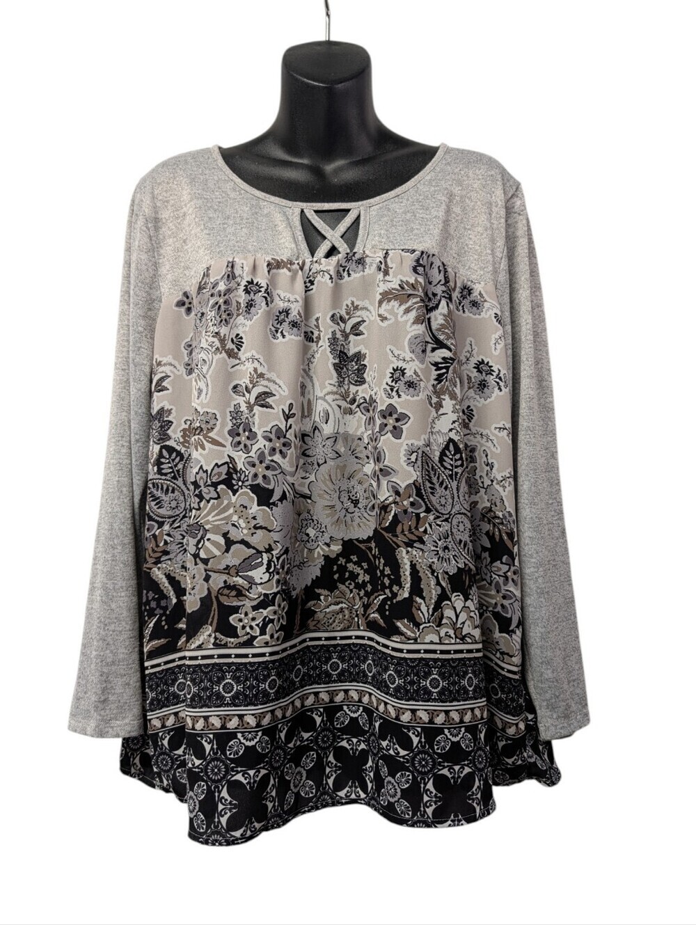 One World Sz 1X Gray Floral Print Mixed Media Top Blouse Criss Cross Neck Boho